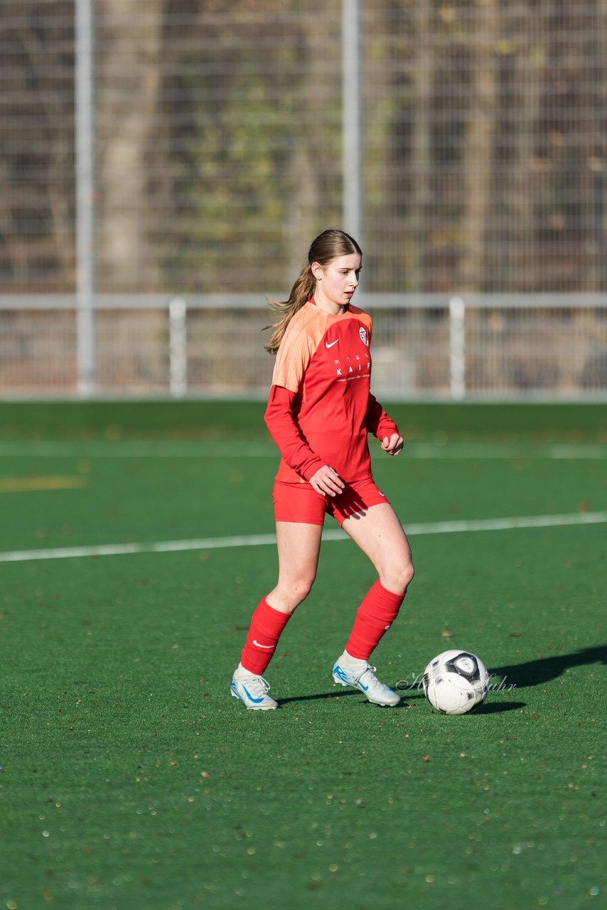 Bild 216 - wBJ VfL Pinneberg2 - Eimsbuttler TV 3 : Ergebnis: 5:0